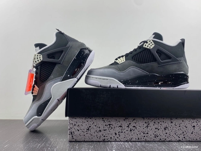 626969-030 Retro Fear Pack 4 Jordan (2013) 0724